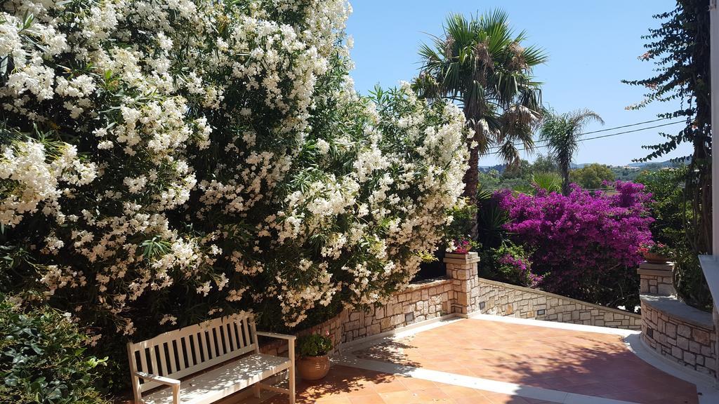 Delfino Blu Wellness Boutique Hotel Agios Stefanos Avliotes  Exterior photo